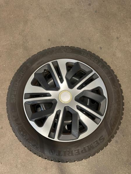 Semperit Winterreifen auf Stahlfelgen passend für Skoda Kamiq 195/60R16